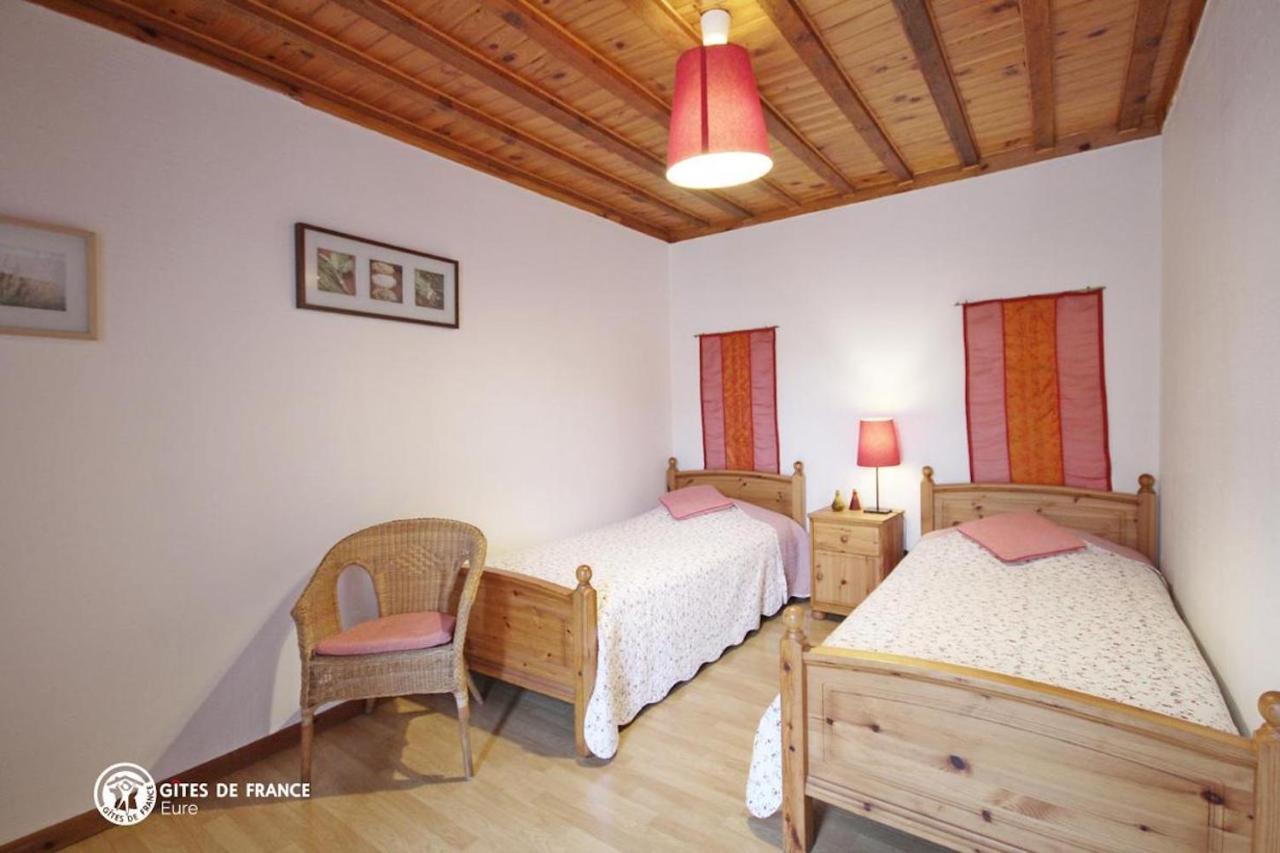 Les Chambres Du Chataignier Lery  Exterior foto